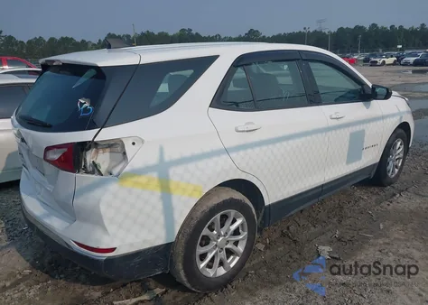 2018 Chevrolet Equinox Ls z USA, uszkodzony, nr VIN 2GNAXHEV5J6324399